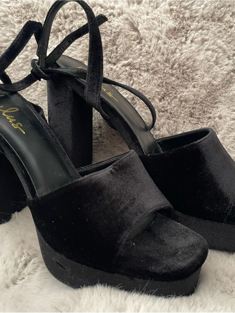 Lulu's Black Velvet Platform Block Heels with Ankle Tie size 8 to 9 worn once!